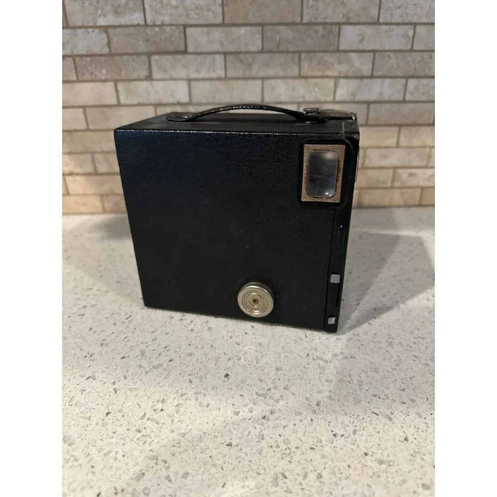 Antique Kodak Brownie Hawkeye Flash‎ Model Camera bundle